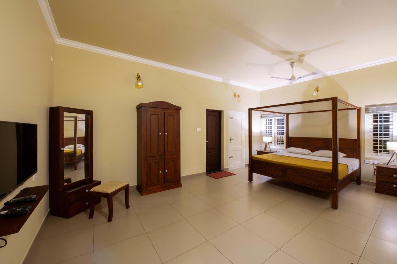 Alencherry Plantation Homestay Thekkady Ngoại thất bức ảnh